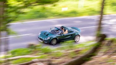 Lotus Elise S1 – front